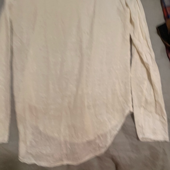 cute white top - Picture 3 of 3